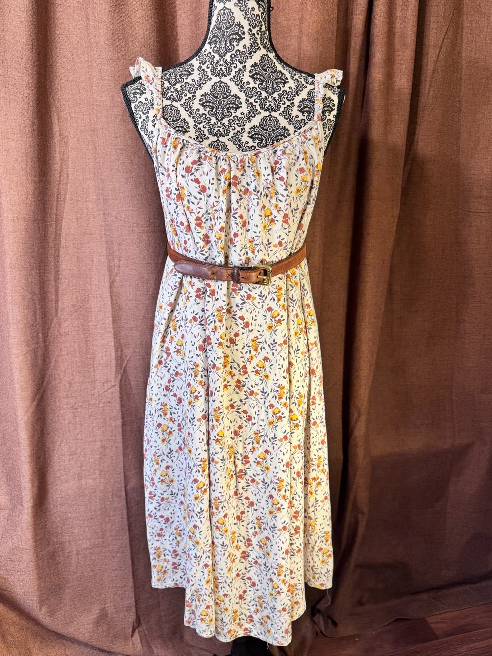 Carly Jean LosAngeles Cream Floral Flowy Midi Dress w/ Ruffle Straps size Large
